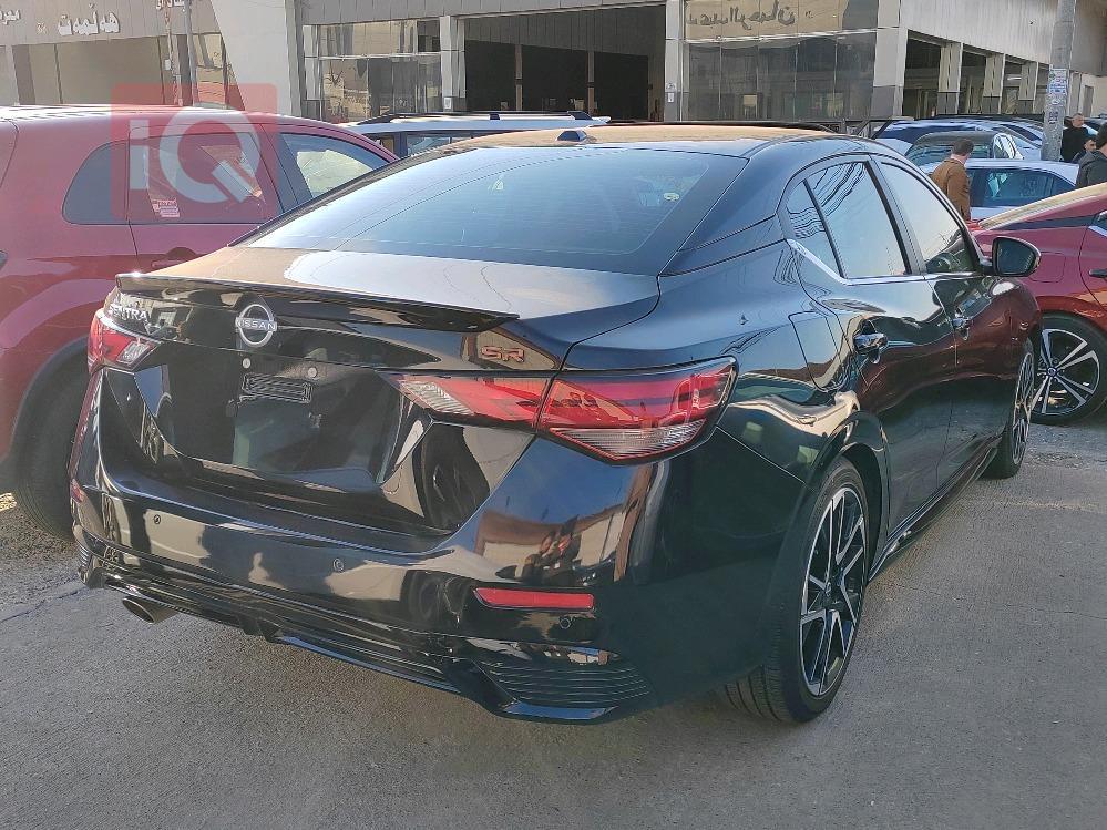 نيسان سنترا